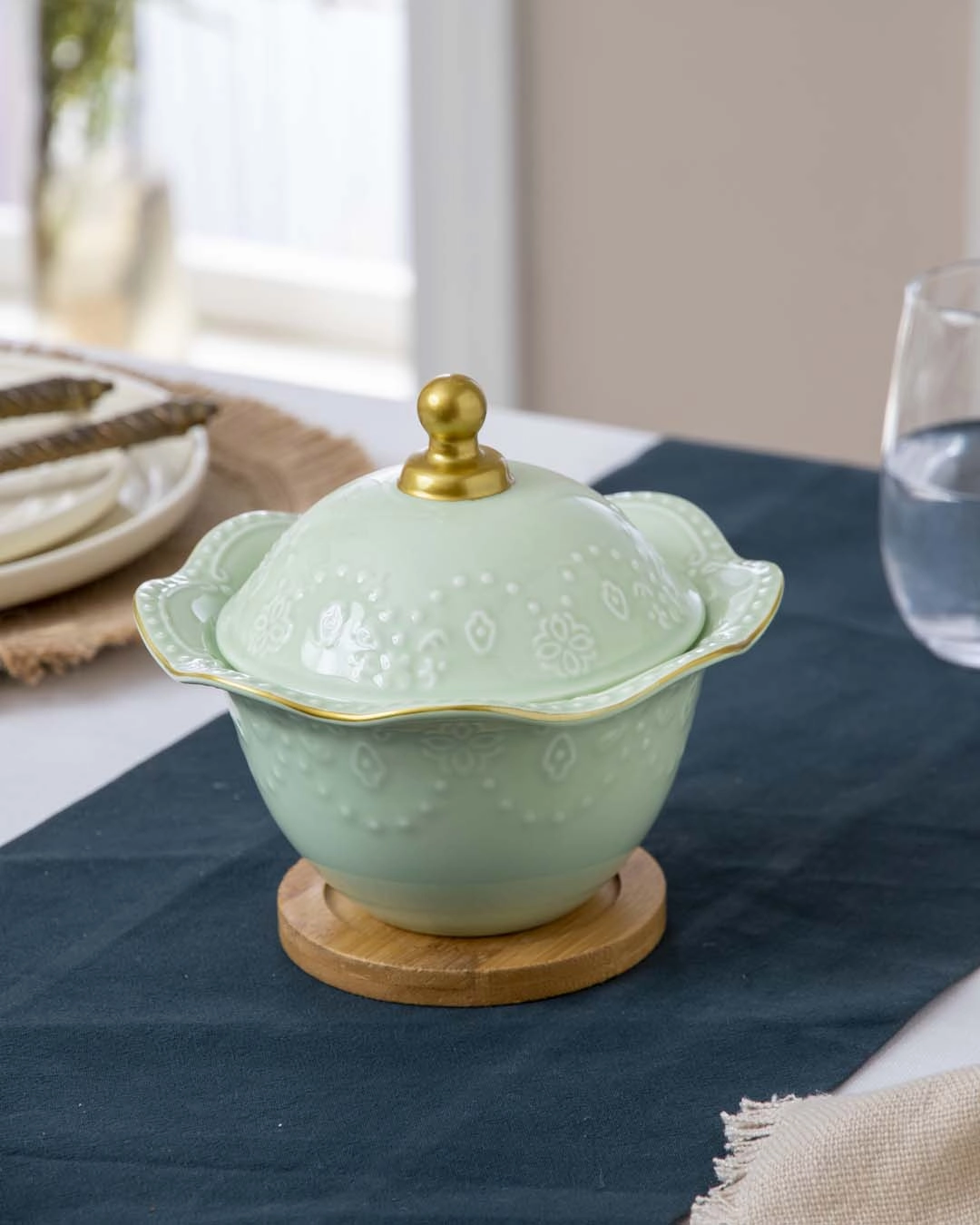 Wavy Edge Candy Buffet Jar - Green