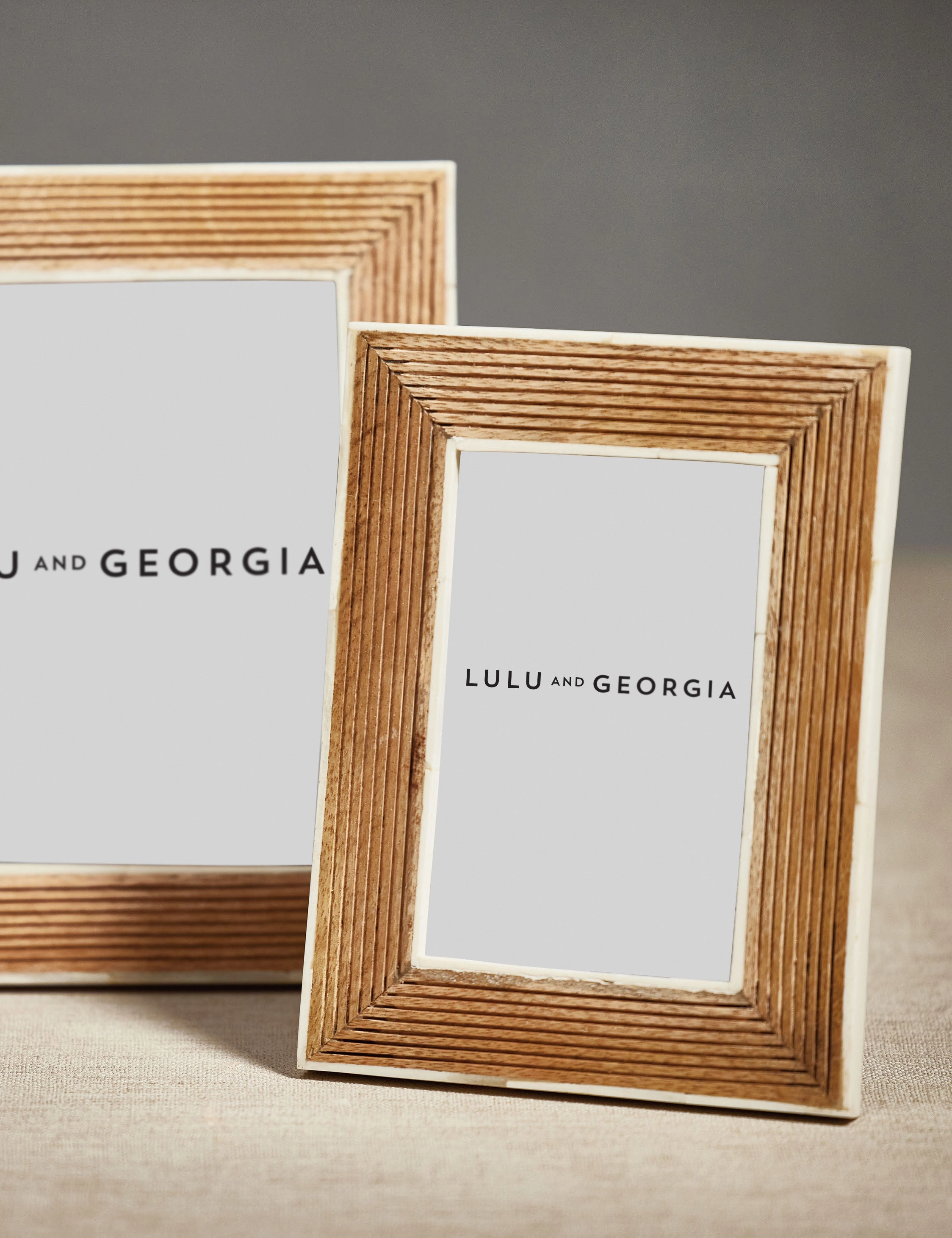 Willa Picture Framehome decor ,wall decor 