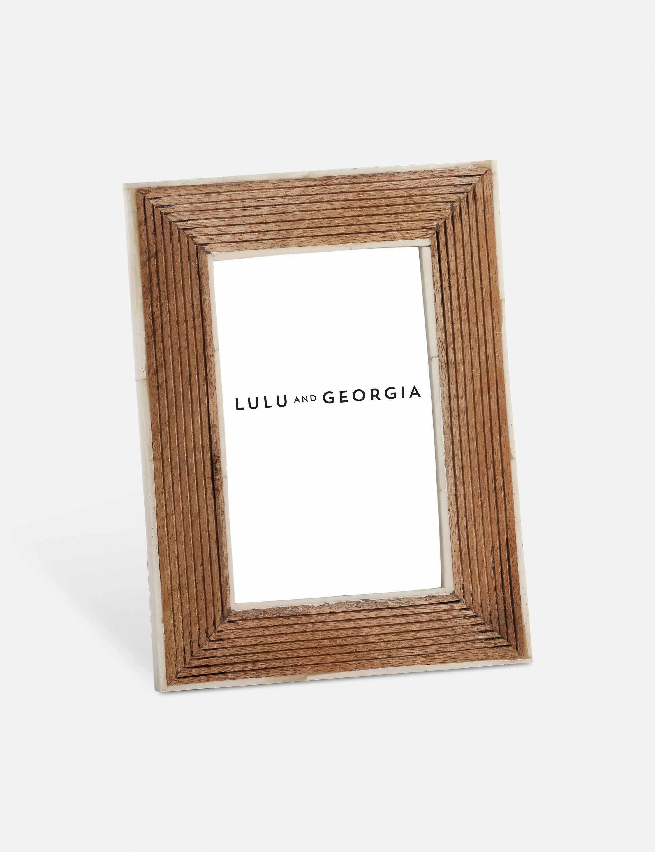Willa Picture Frame