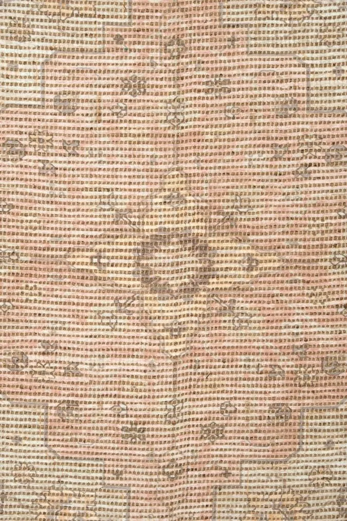 Yulia Orange Peach and Pink Floral Distressed Rug *NO RETURNS UNLESS FAULTY