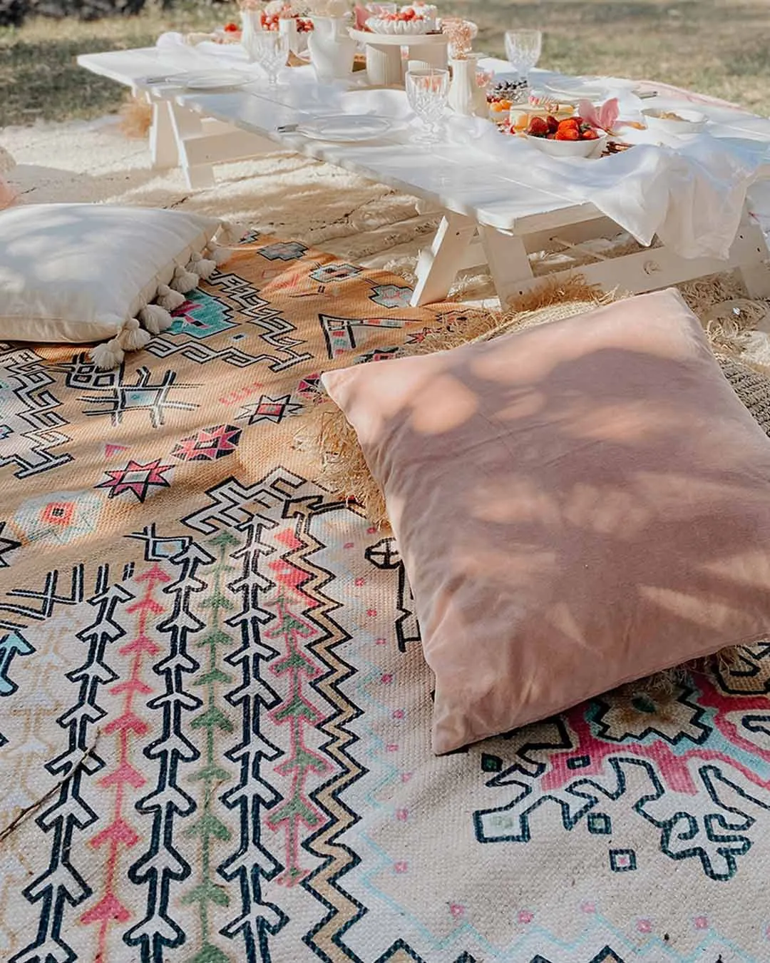 Zelda Cream Multi-Colour Abstract Tribal Indoor Outdoor Rug *NO RETURNS UNLESS FAULTY