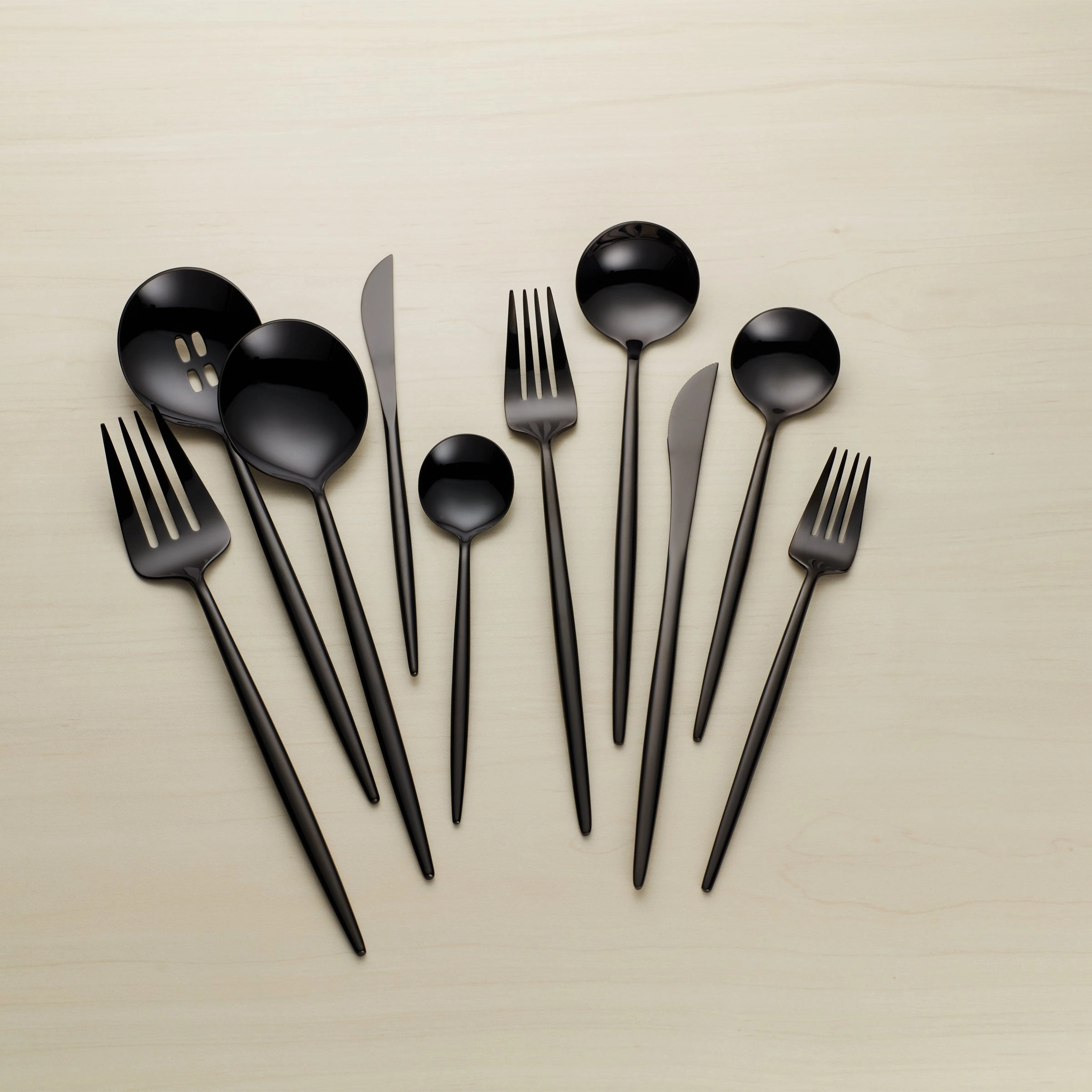 Zephyr Black Mirror 45 Piece Flatware Set